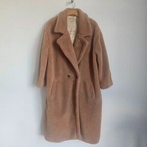 Light Camel Long Teddy Coat – Cozy Bouclé Texture (M) NWOT